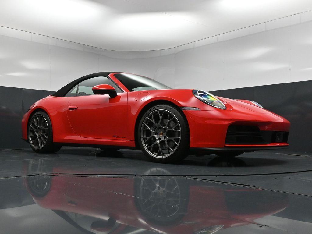 2025 Porsche 911 CARRERA thumbnail 28