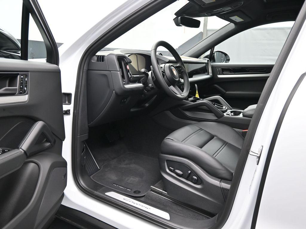PORSCHE CAYENNE - 4