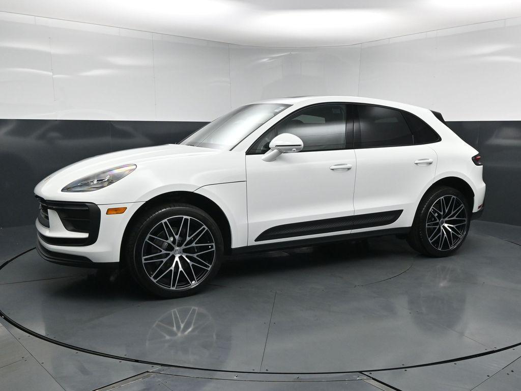 New 2026 Porsche Macan Base