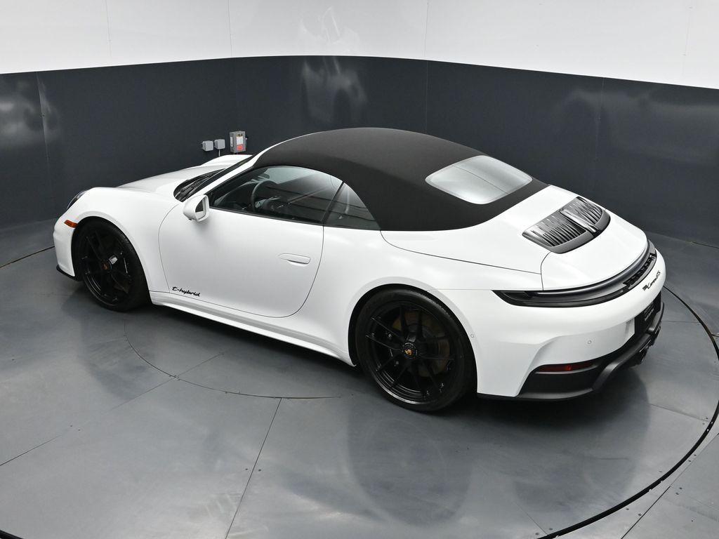 صورة مصغرة 17 لـ 2026 Porsche 911 CARRERA GTS