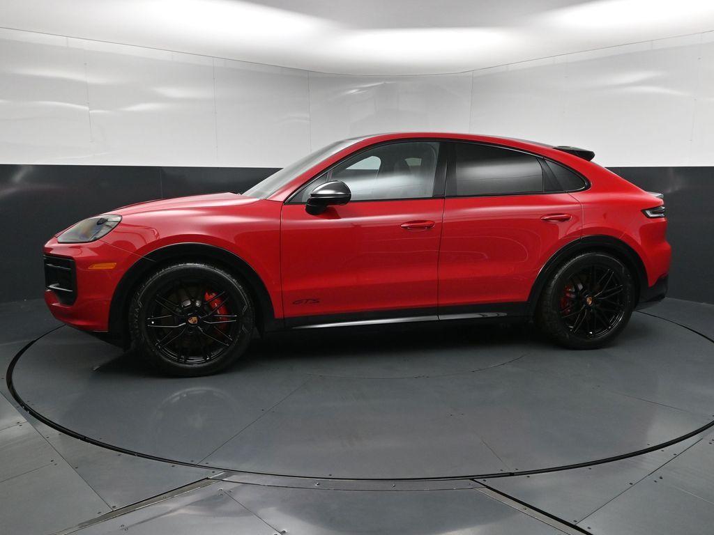 2026 Porsche CAYENNE GTS 照片 2