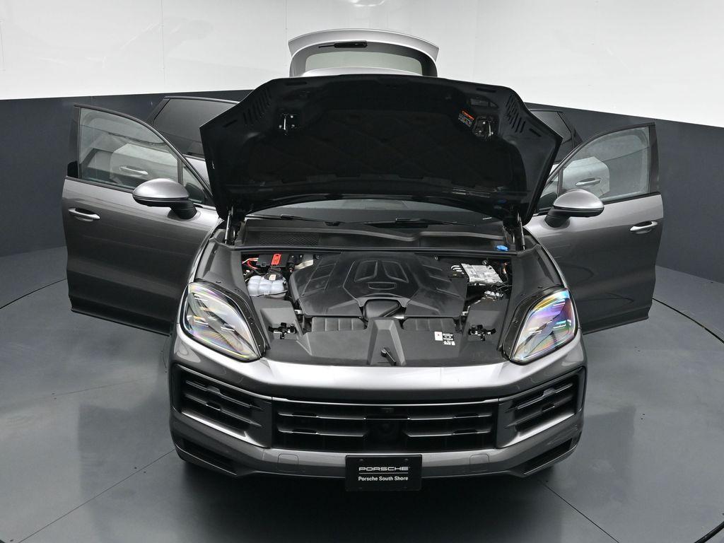 2025 Porsche CAYENNE BASE — миниатюра 31