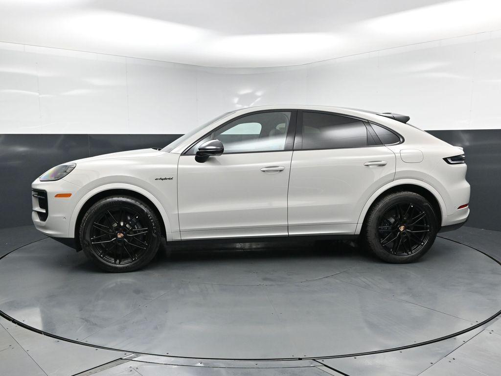 صورة 2 لـ 2026 Porsche CAYENNE BASE