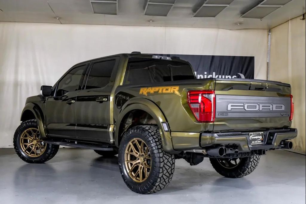 FORD F-150 RAPTOR - 10