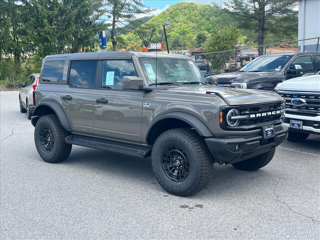 New 2026 Ford Bronco Outer Banks