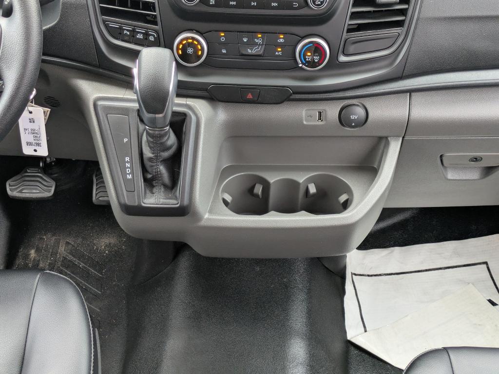 صورة مصغرة 13 لـ 2024 FORD TRANSIT-250 148 WB MEDIUM ROOF CARGO
