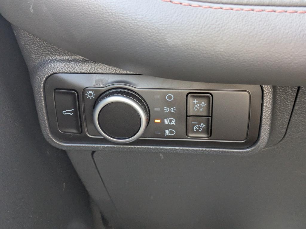 2025 FORD EXPLORER ACTIVE thumbnail 25