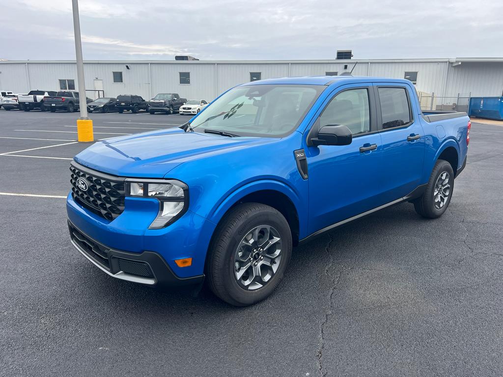 New 2025 Ford Maverick XLT