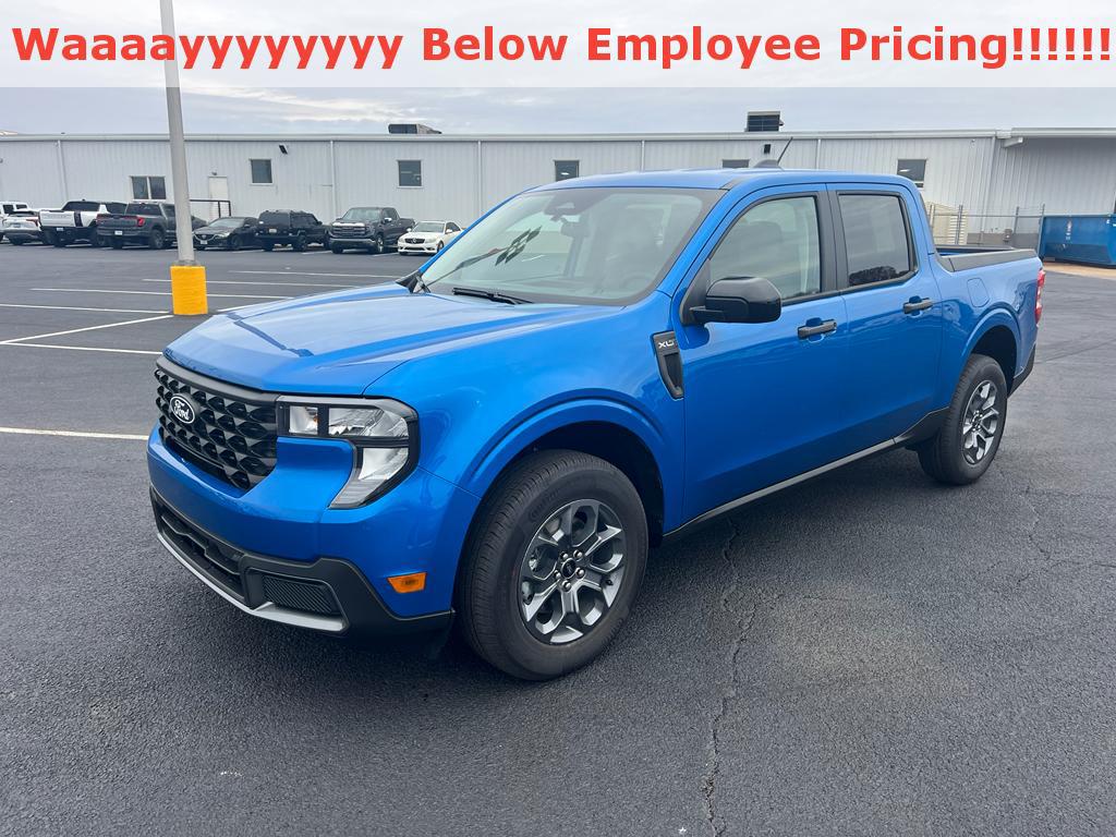 New 2025 Ford Maverick XLT