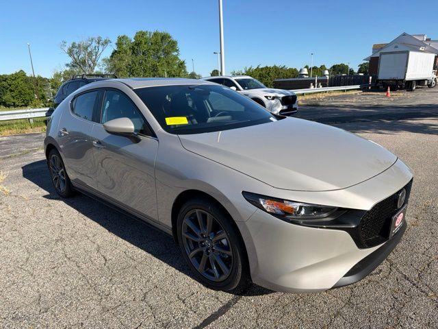 New 2026 Mazda Mazda3 FWD w/Preferred Package