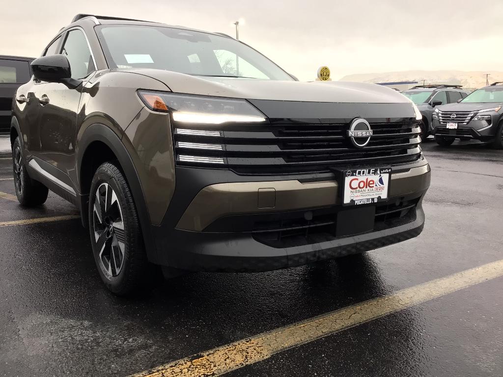 New 2026 Nissan Kicks SV