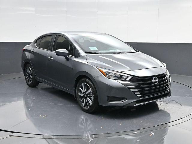 New 2025 Nissan Versa 1.6 SV