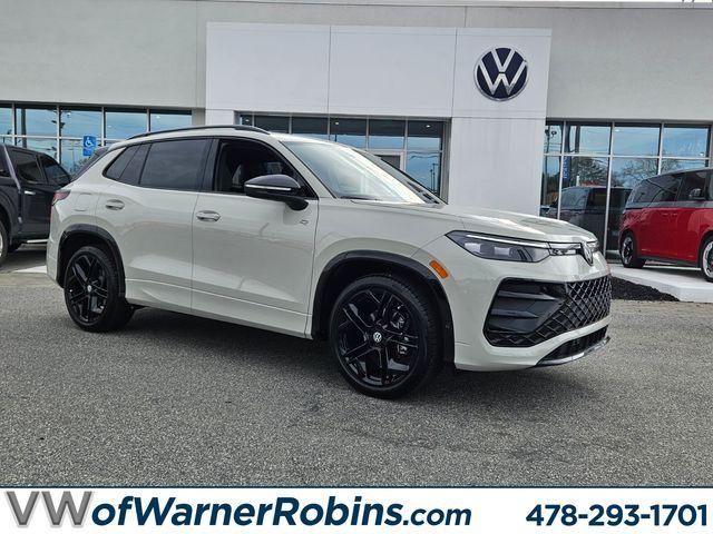New 2026 Volkswagen Tiguan 2.0T SE R-Line Black