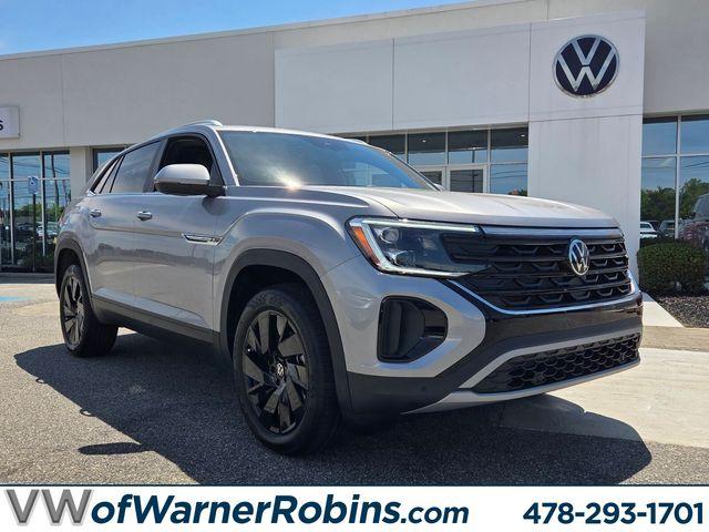 New 2026 Volkswagen Atlas Cross Sport 2.0T SE W/TECHNOLOGY