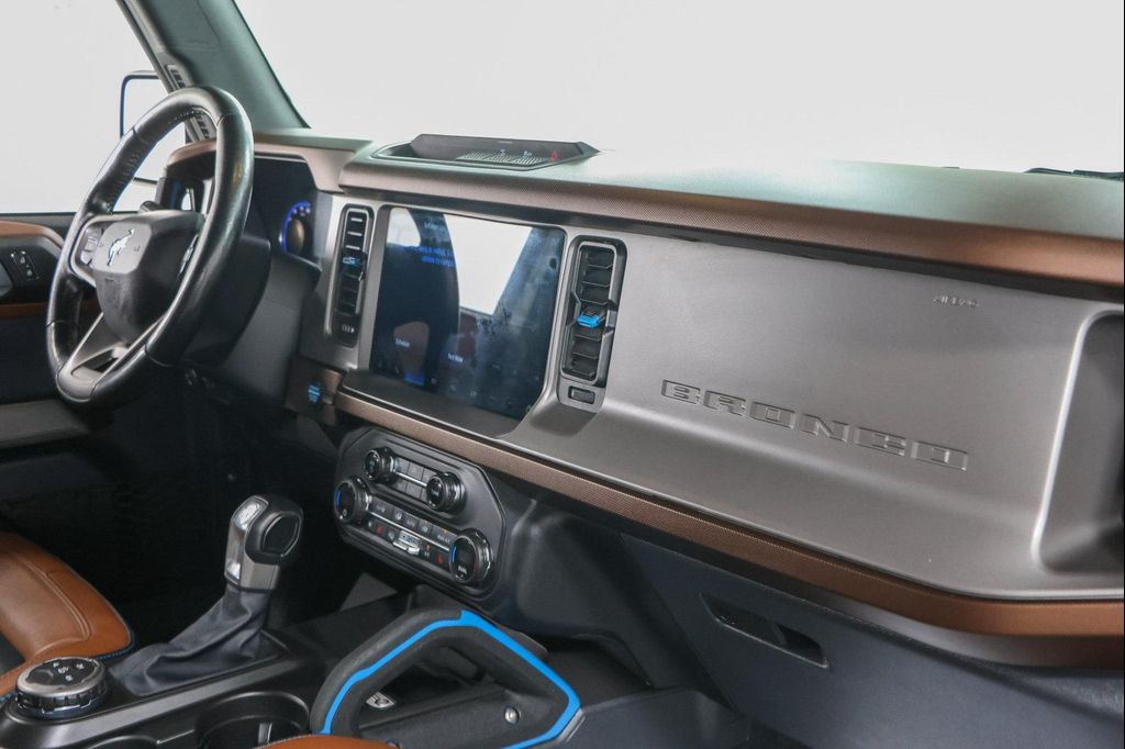 صورة مصغرة 26 لـ 2021 FORD BRONCO OUTER BANKS