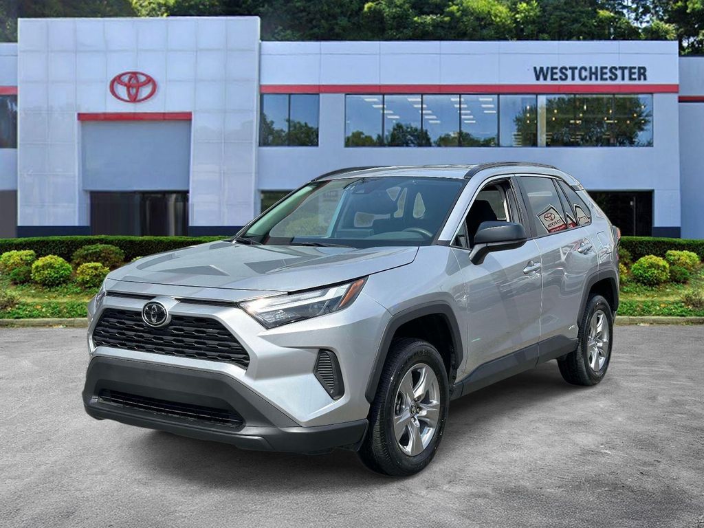 TOYOTA RAV4 - 8
