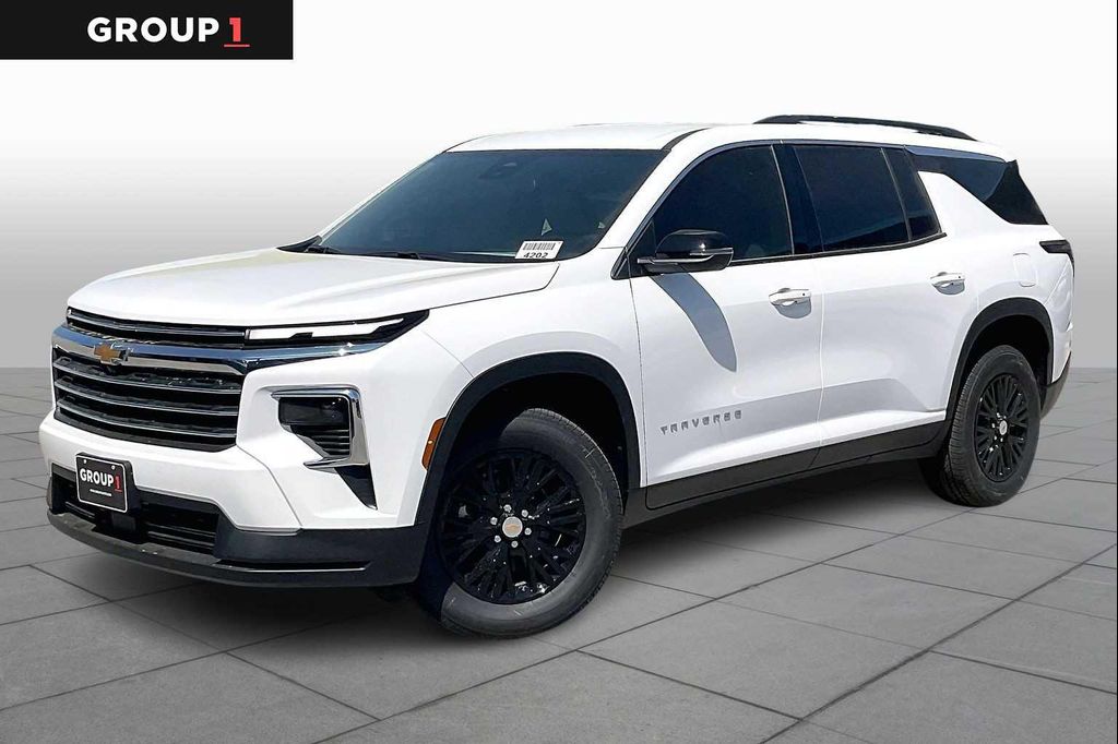 New 2026 Chevrolet Traverse LT