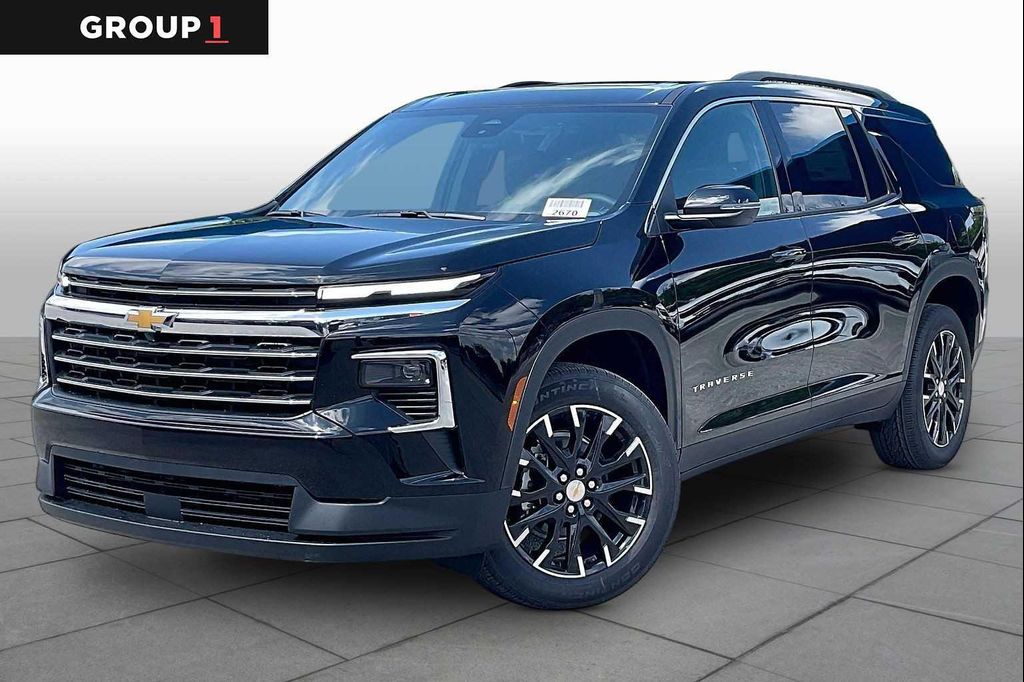 New 2026 Chevrolet Traverse LT