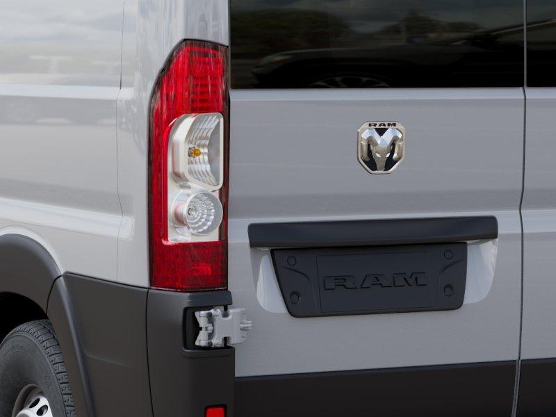 2025 RAM PROMASTER 2500 BASE — фото 9