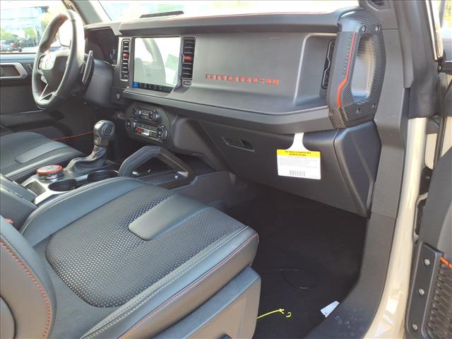 FORD BRONCO RAPTOR - 9