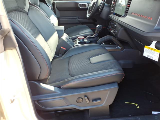 FORD BRONCO RAPTOR - 8