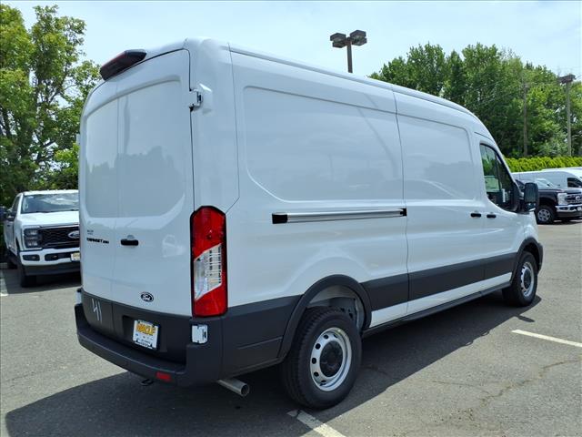 صورة 6 لـ 2026 FORD TRANSIT-250 148 WB MEDIUM ROOF CARGO