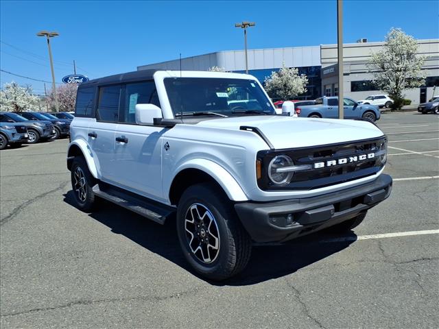 New 2026 Ford Bronco Outer Banks