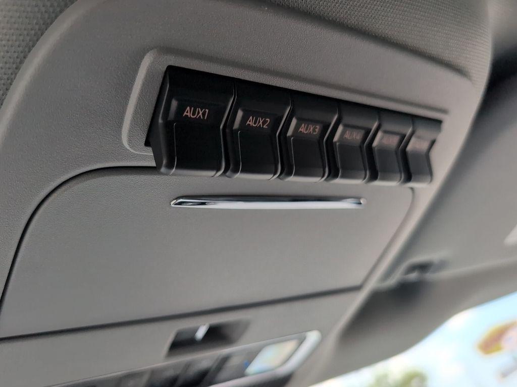 2026 FORD F-250 LARIAT 缩略图 24
