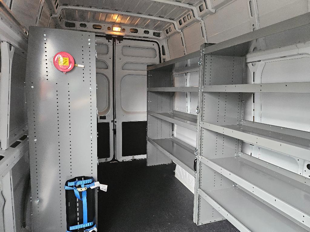 صورة مصغرة 13 لـ 2025 RAM PROMASTER 3500 BASE