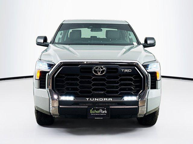 TOYOTA TUNDRA - 2