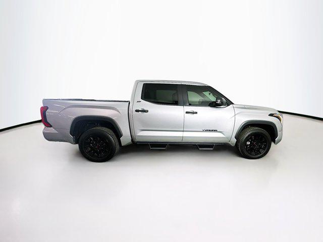 TOYOTA TUNDRA - 8