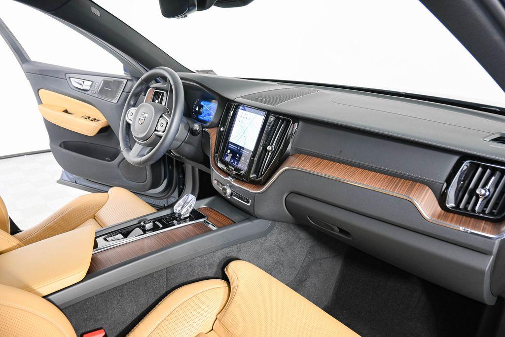 2023 Volvo XC60 B5 ULTIMATE BRIGHT THEME 缩略图 26