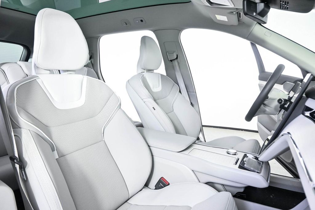 2025 Volvo EX90 ULTRA, TWIN MOTOR, FULLY ELECTRIC, 7 SEATS 缩略图 23