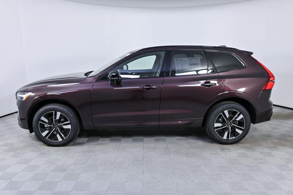 2026 Volvo XC60 B5 PLUS — фото 2