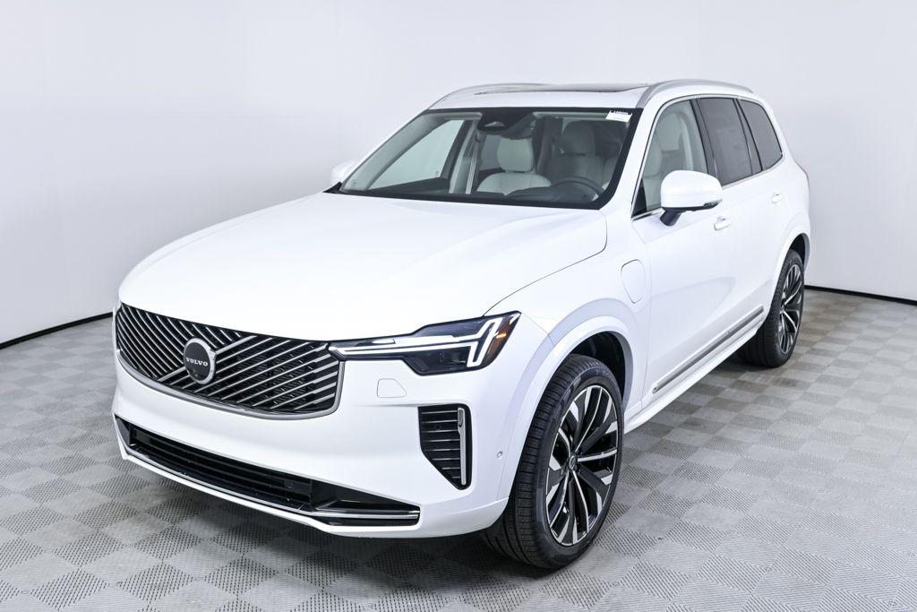New 2026 Volvo XC90 Plug-In Hybrid Ultra, T8 AWD, Electric/Gasoline, Bright, 7 Seats