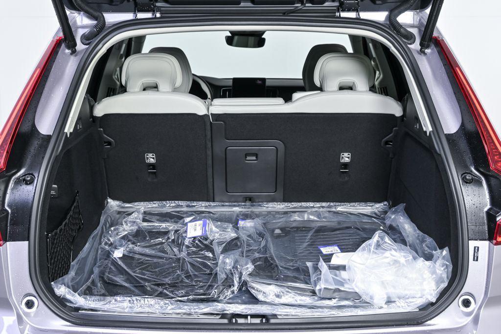 2026 Volvo XC60 B5 ULTRA 缩略图 30