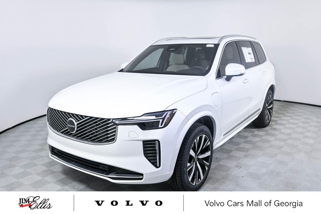 New 2026 Volvo XC90 Plug-In Hybrid Core, T8 AWD, Electric/Gasoline, Bright, 7 Seats