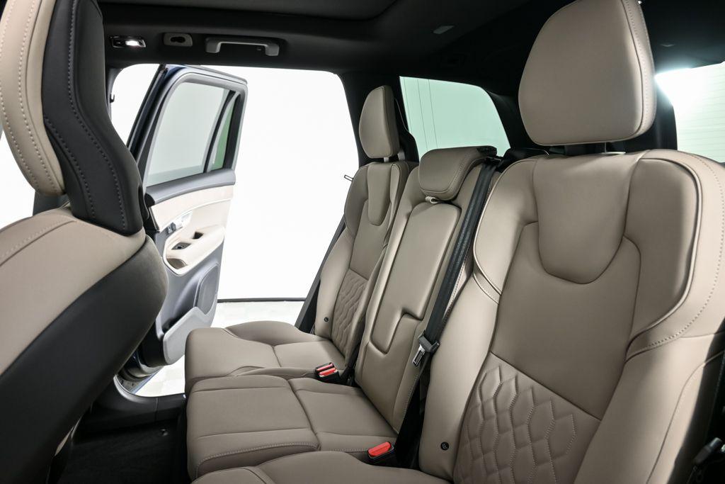 2026 Volvo XC90 PLUS, B6 AWD GAS (MILD HYBRID), GASOLINE, BRI — миниатюра 21