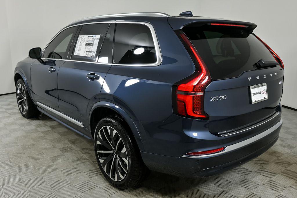 2026 Volvo XC90 PLUS, B6 AWD GAS (MILD HYBRID), GASOLINE, BRI 照片 3
