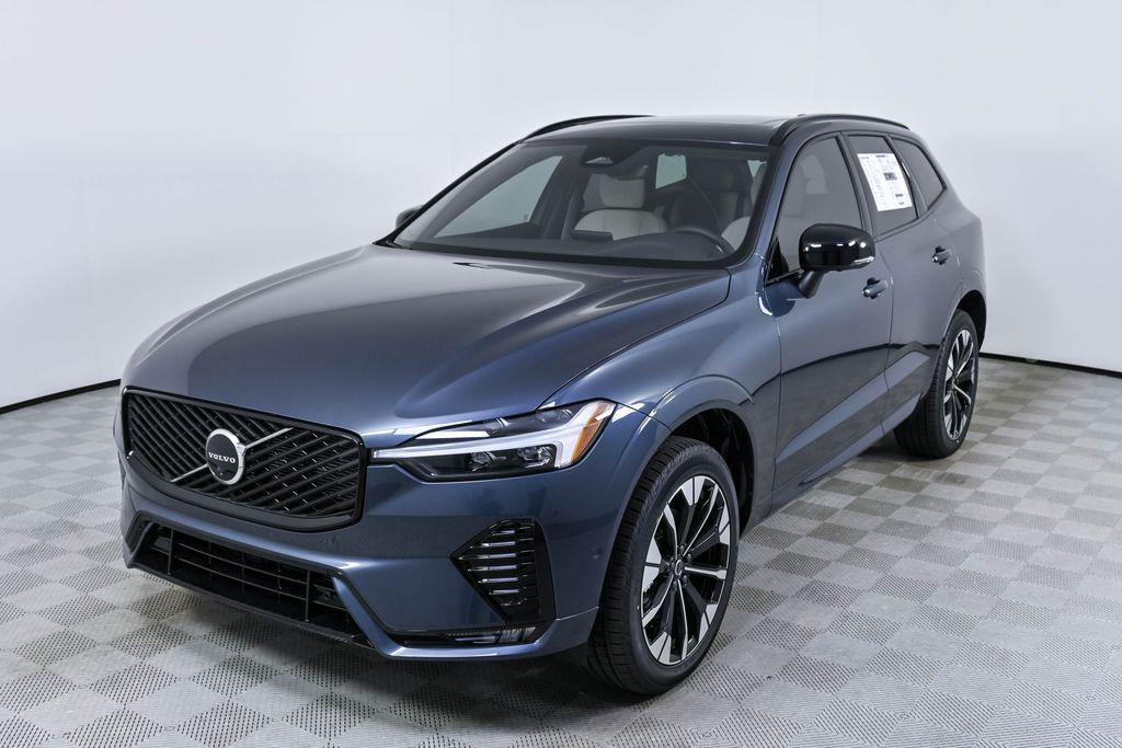 New 2026 Volvo XC60 B5 Plus