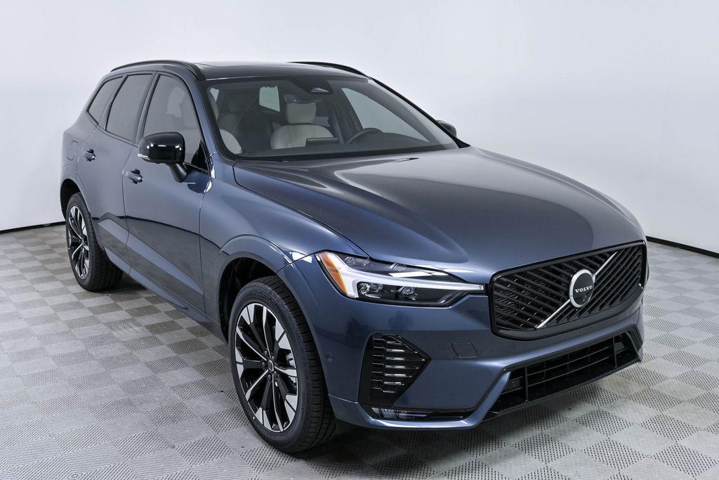2026 Volvo XC60 B5 PLUS — миниатюра 24