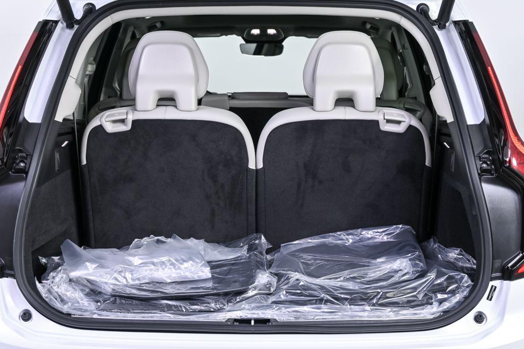 2026 Volvo XC90 ULTRA, B6 AWD GAS (MILD HYBRID), GASOLINE, BR 缩略图 34