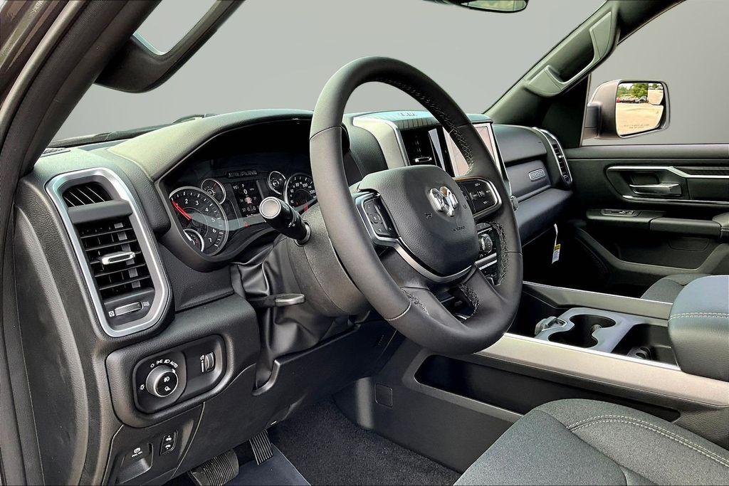 صورة 7 لـ 2026 RAM 1500 BIG HORN/LONE STAR