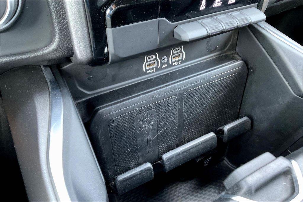 2025 RAM 1500 BIG HORN/LONE STAR 缩略图 17