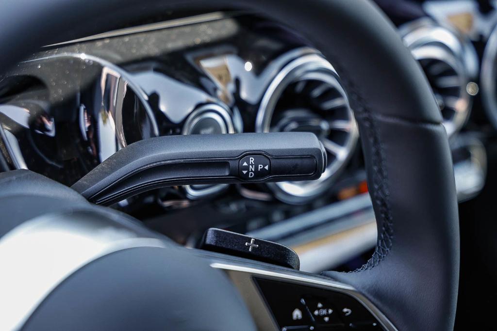 2026 Mercedes-BENZ GLA — миниатюра 20