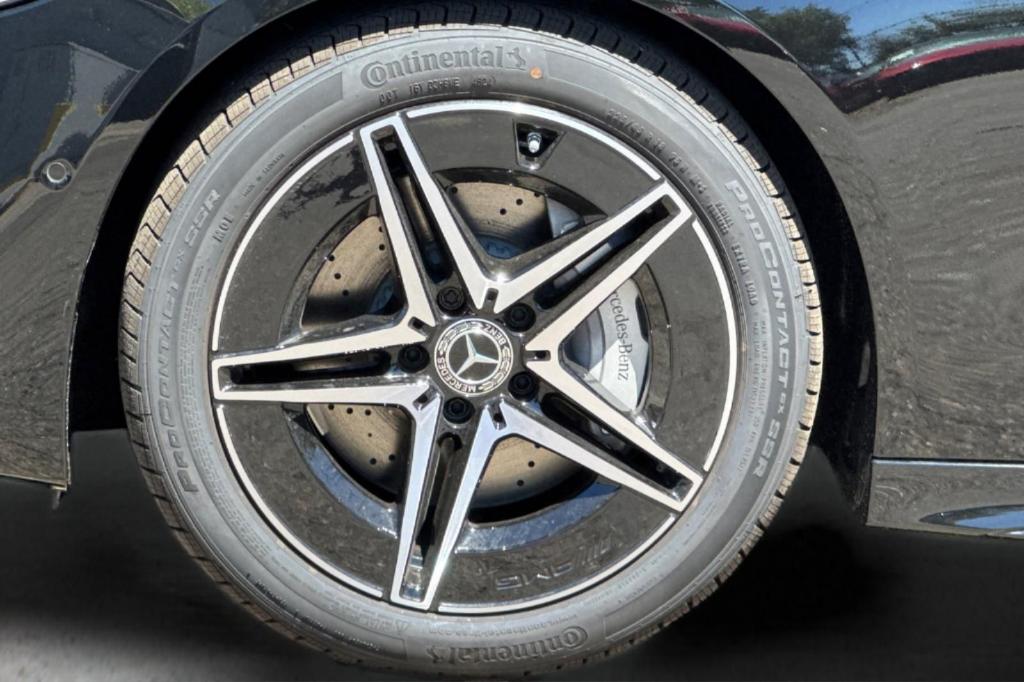 2025 Mercedes-BENZ C-CLASS — миниатюра 32