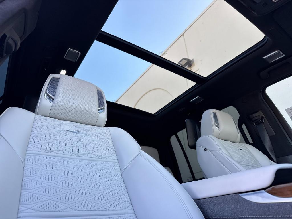 2025 Cadillac ESCALADE ESV SPORT PLATINUM 缩略图 19