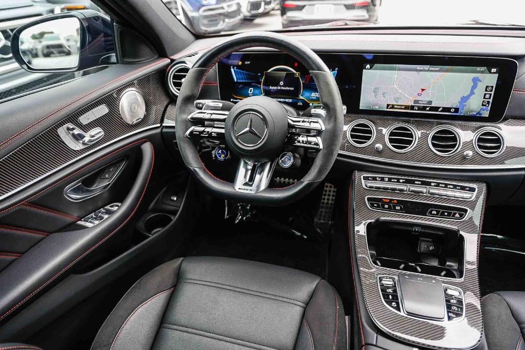 2022 Mercedes-BENZ AMG E 53 BASE 4MATIC — миниатюра 14