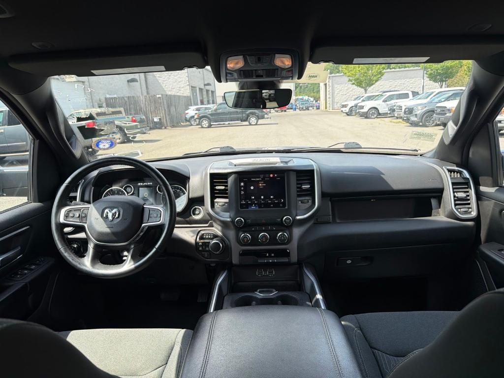 2023 RAM 1500 BIG HORN — миниатюра 17