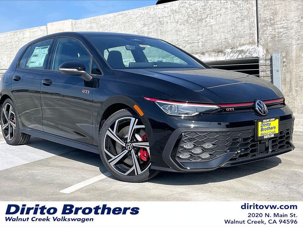New 2026 Volkswagen Golf GTI 2.0T SE DSG